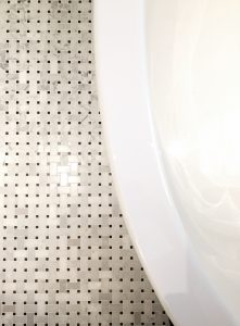 Pose de céramique salle de bain - Innove Rénovations